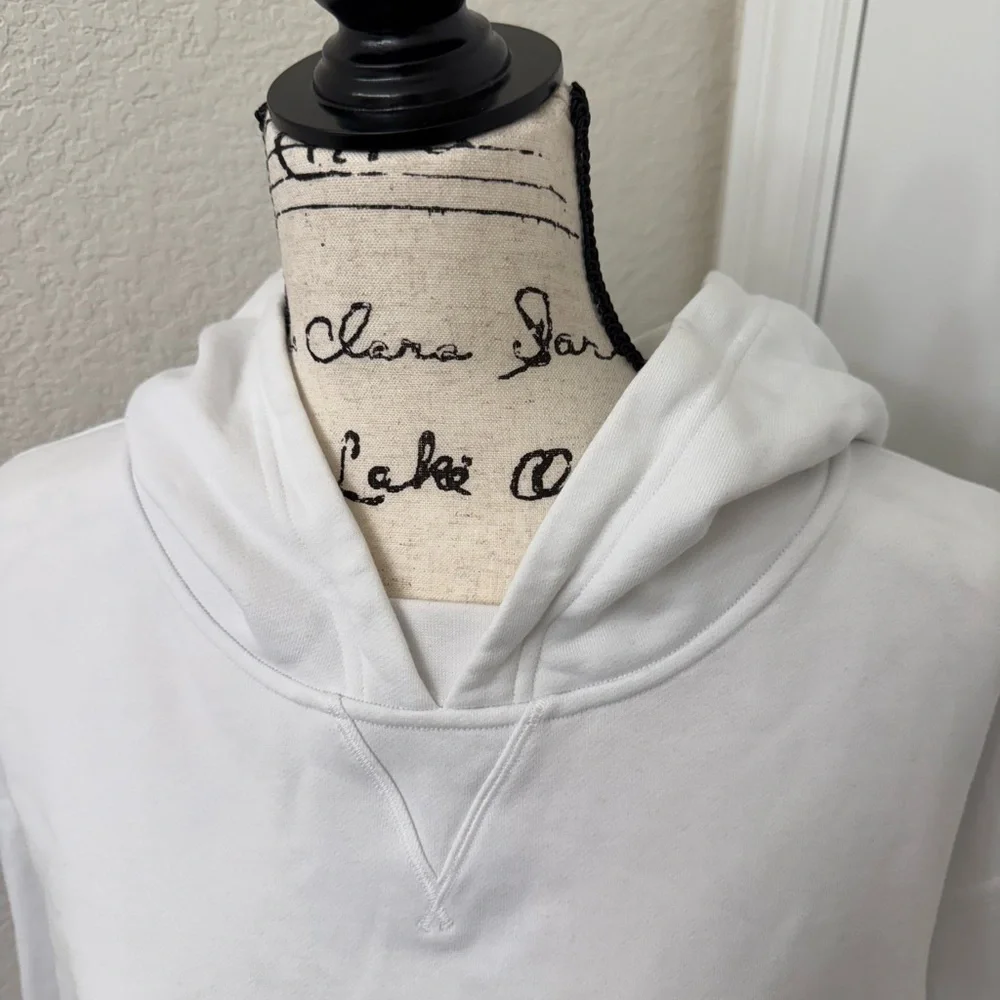 Lululemon Athletica All Yours White Cropped Sweatshirt hoodie sz 18